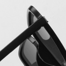 Óculos de Sol Feminino Synd